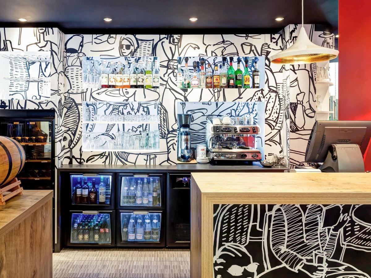 Hotel Ibis Lyon Nord Dardilly Zewnętrze zdjęcie