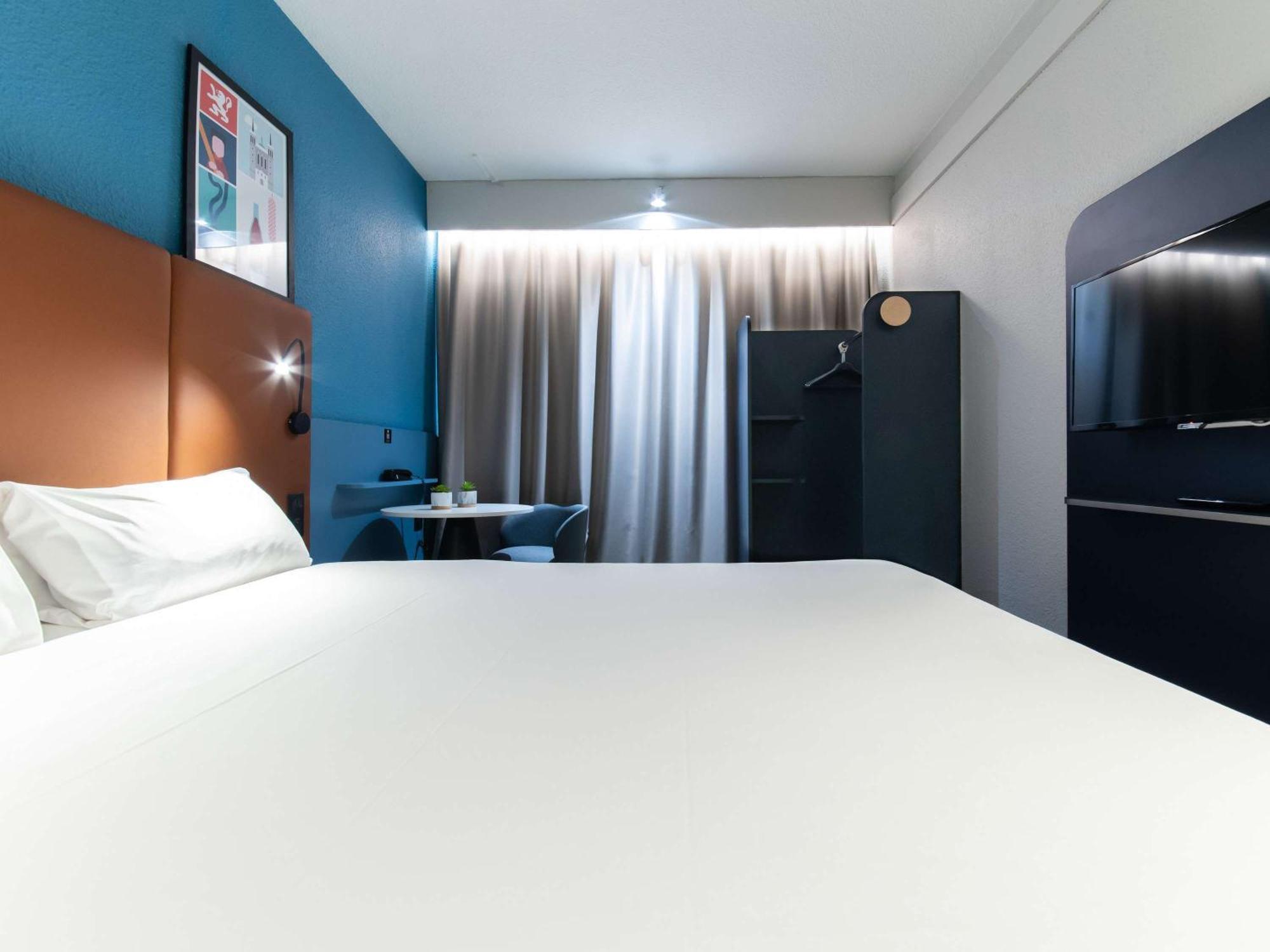 Hotel Ibis Lyon Nord Dardilly Zewnętrze zdjęcie